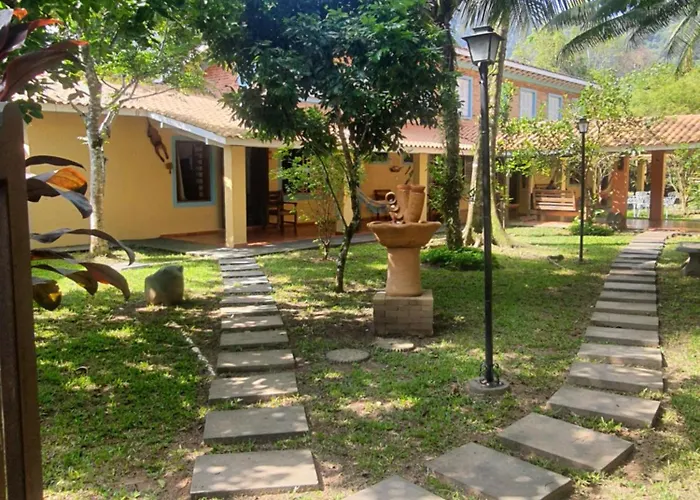 Suítes Quintal de Lázaro 4 Ubatuba